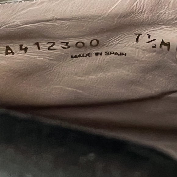 Stuart Weitzman 'Lexy' Leather Combat Boots - Picture 9 of 9